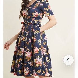 Gorgeous ModCloth Dress S